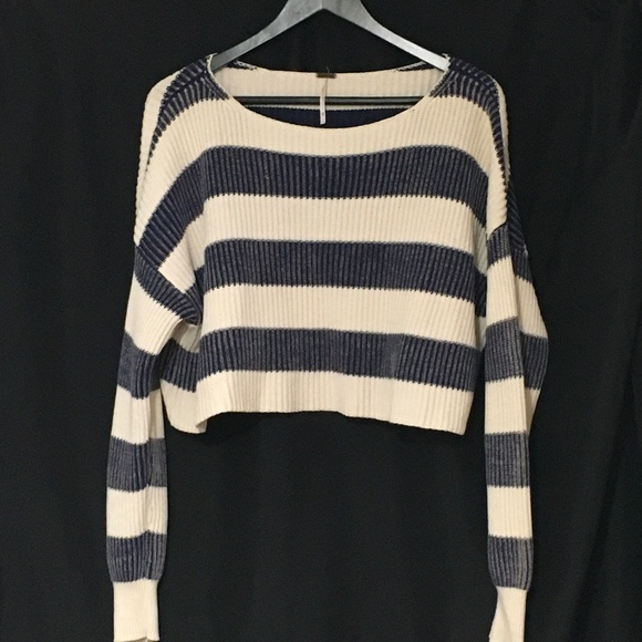 Free People cropped sweater |  off the shoulder sweater - Picture 3 of 4